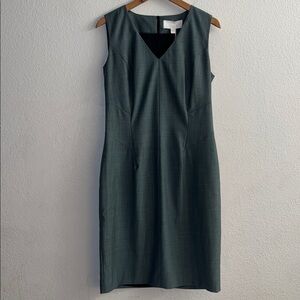 New Boss Hugo Boss Sleeveless Wool Dress Size 6